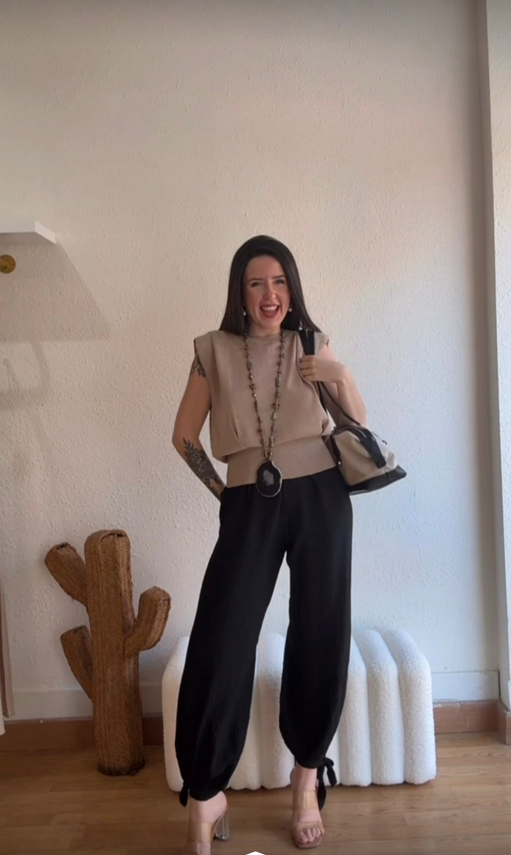 Pantalón bombacho negro