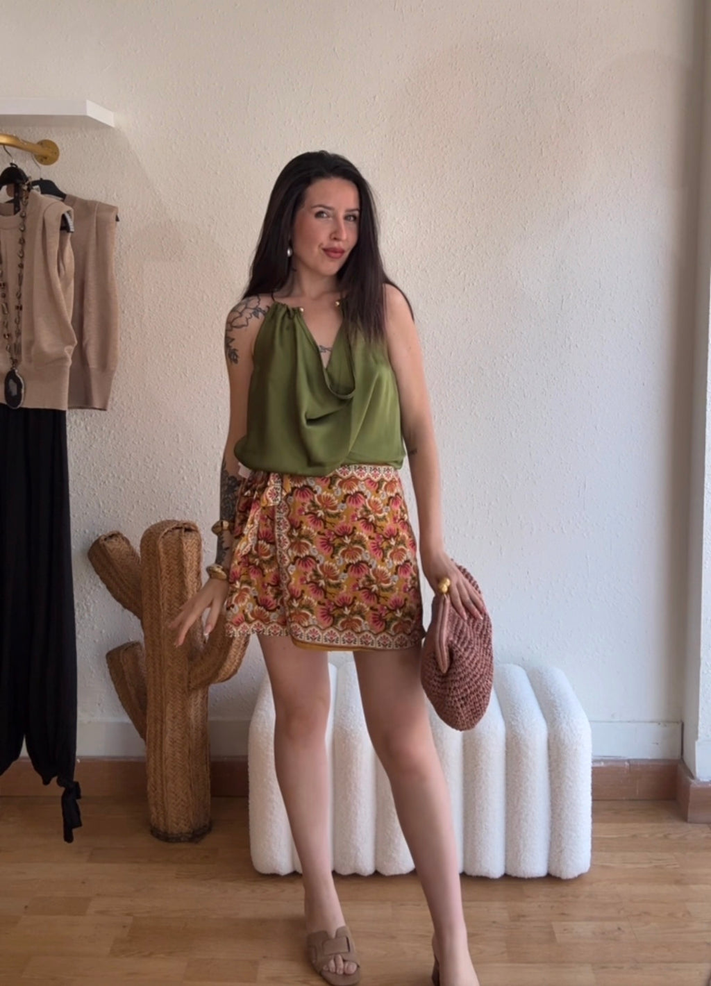Short pareo
