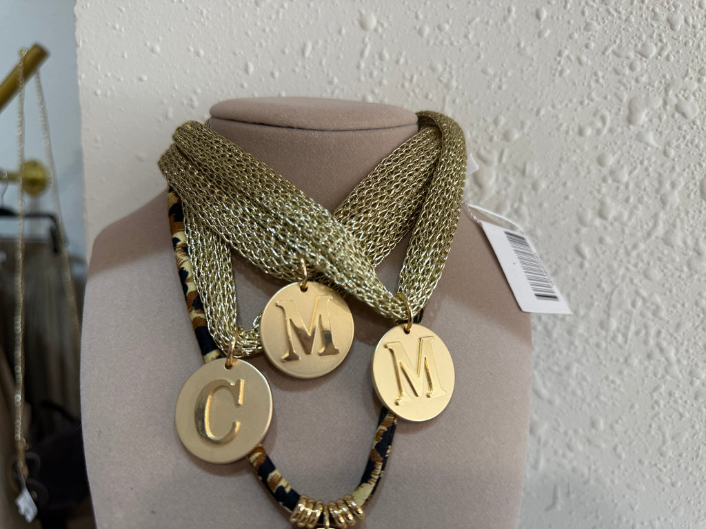 Collar inicial