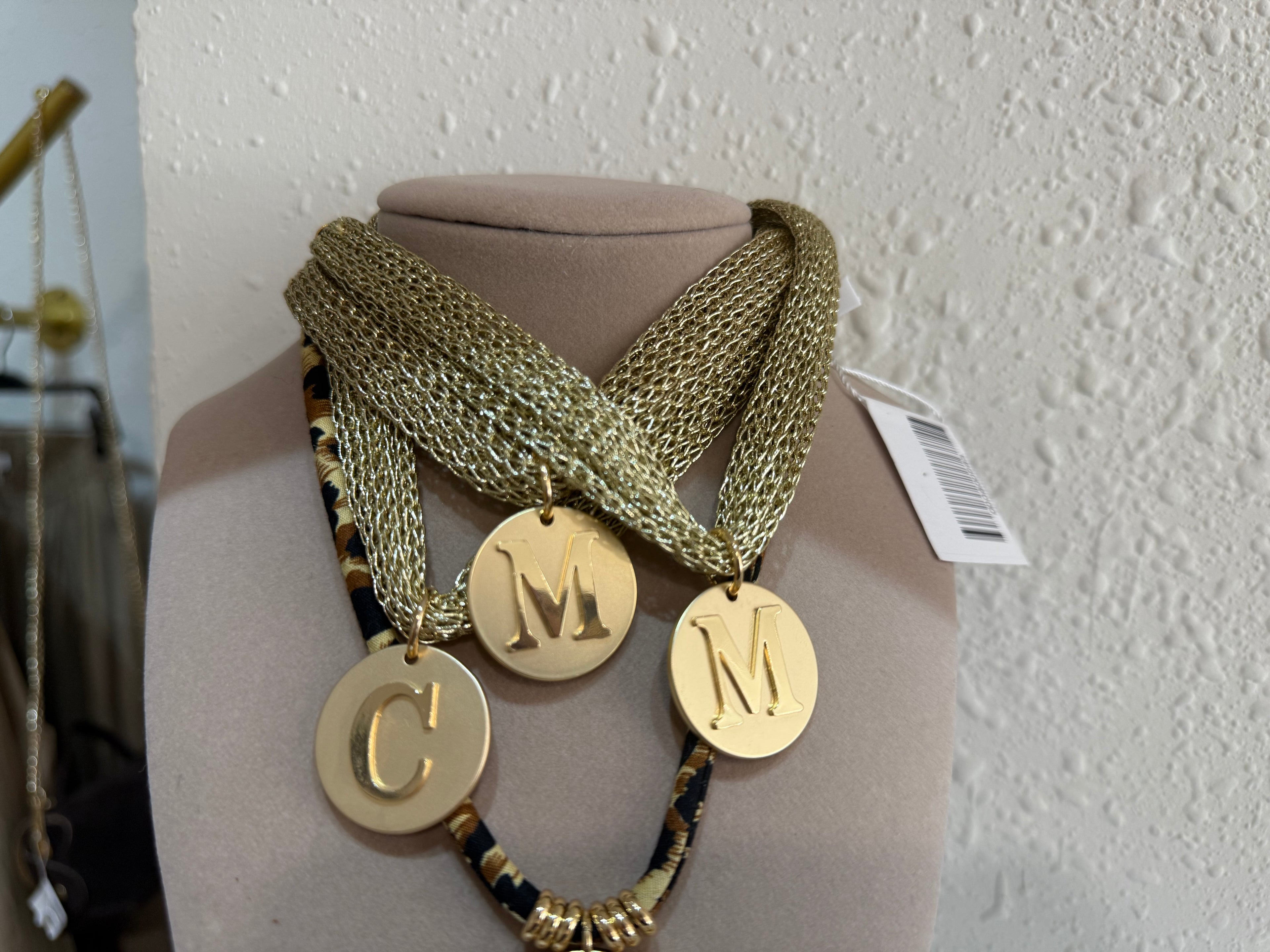 Collar inicial