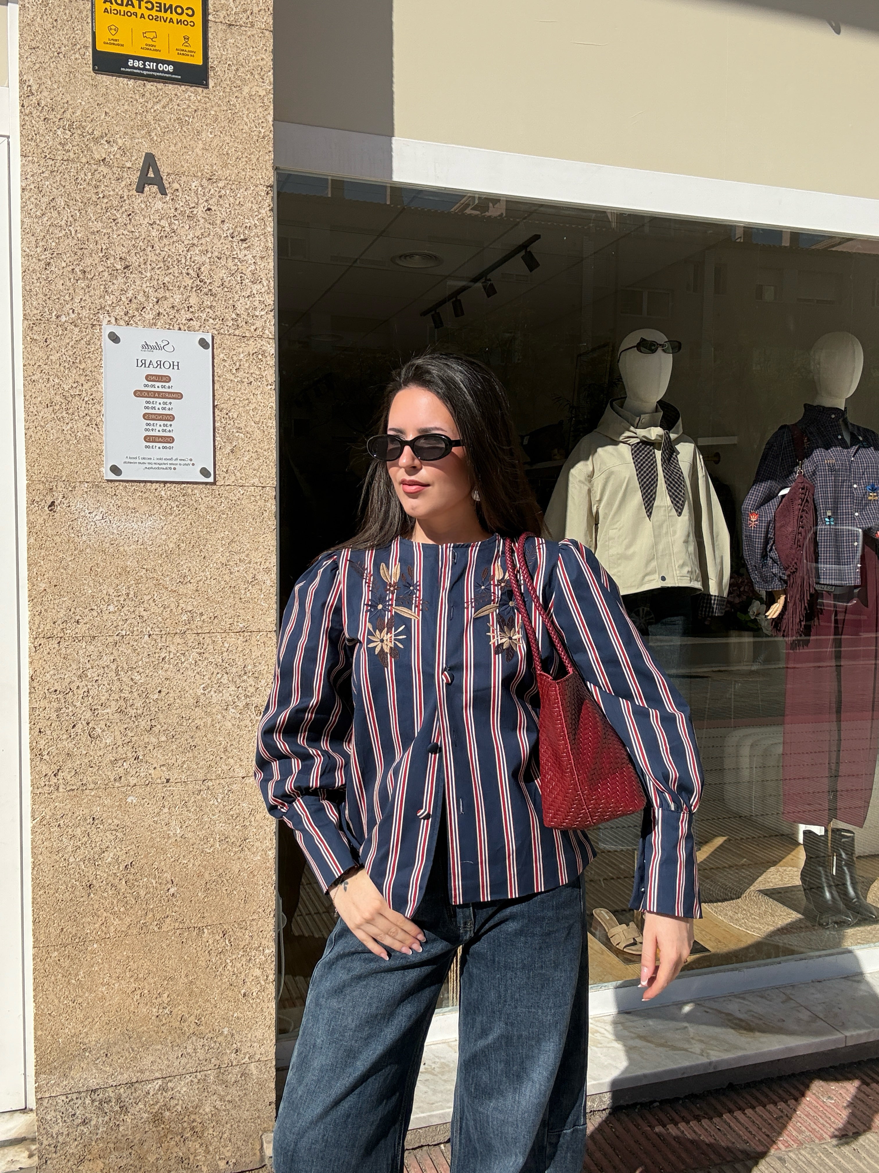 Chaqueta rayas bordada