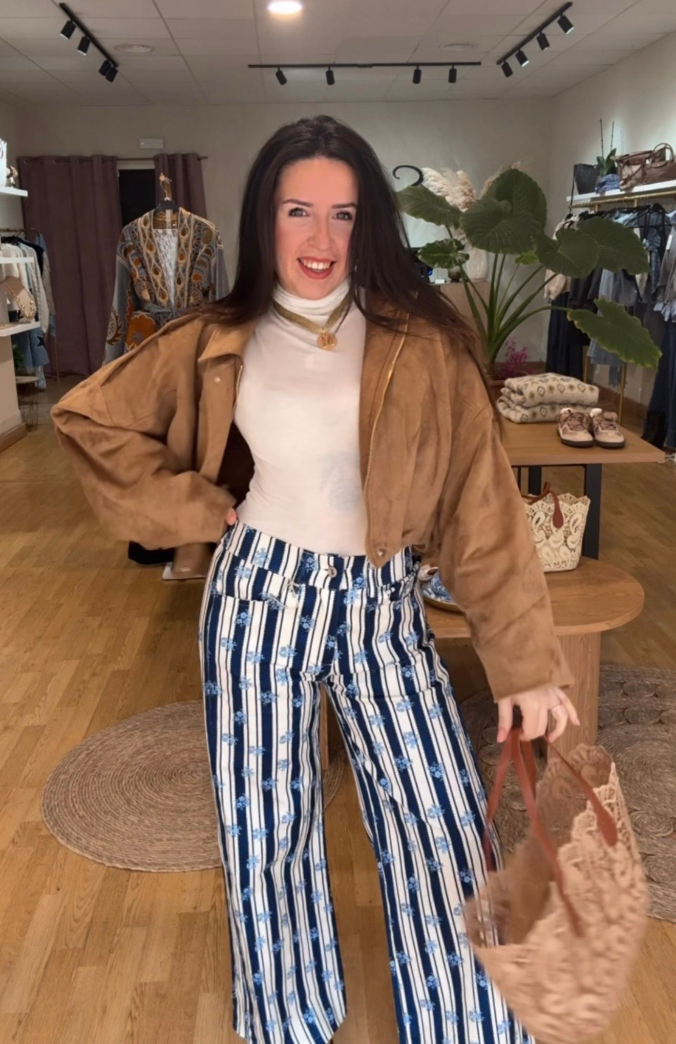 Pantalón rayas flor